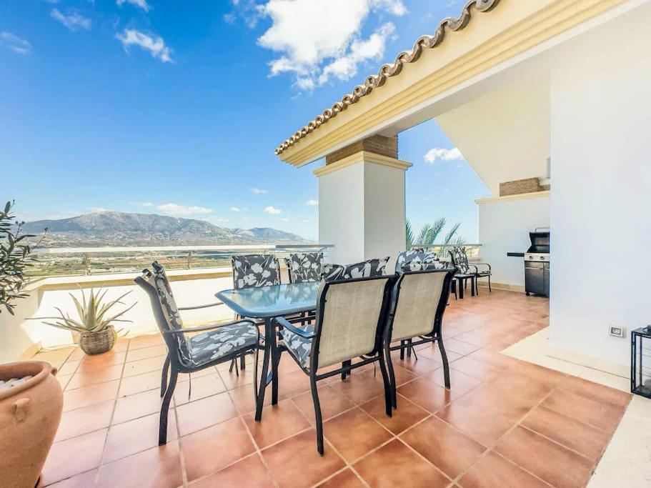 Apartment 111-penthouse Apartment, Views, Pool, La Cala Golf